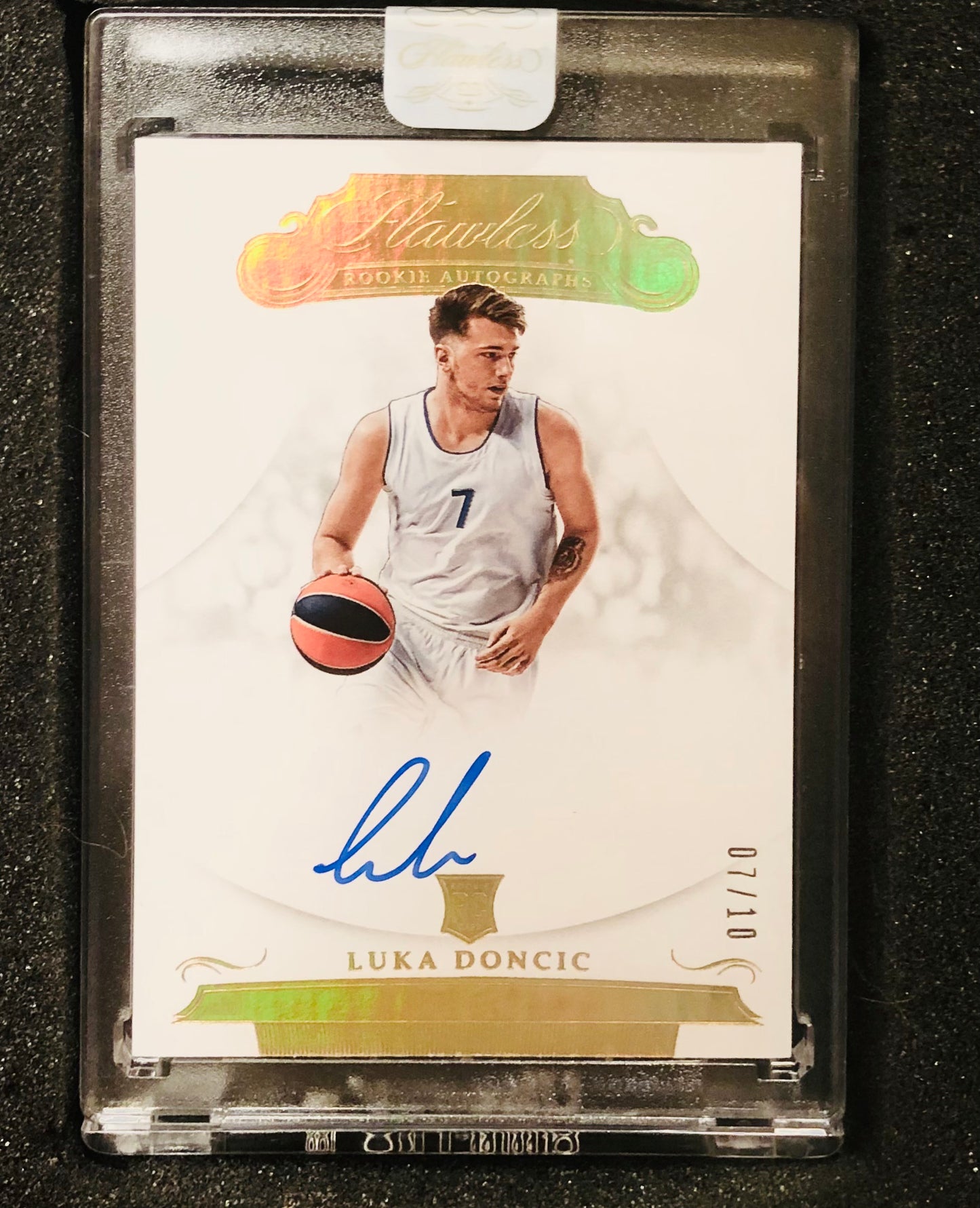 Luka Doncic 2018 Flawless Collegiate Rookie Autographs Gold Jersey Number 7/10 Panini Factory Sealed. 2nd Owner. Purchased in 2018.